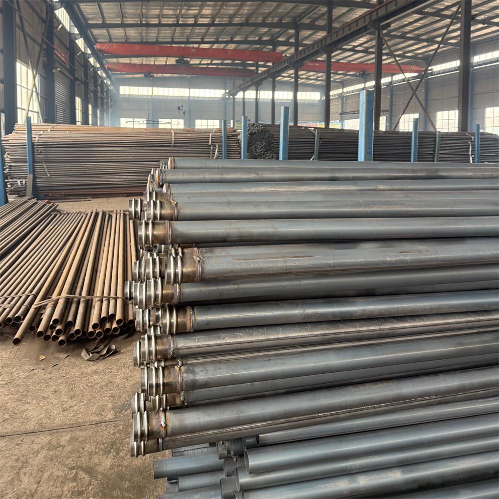 宝益德钢管保定市销售处 厂区及加工车间